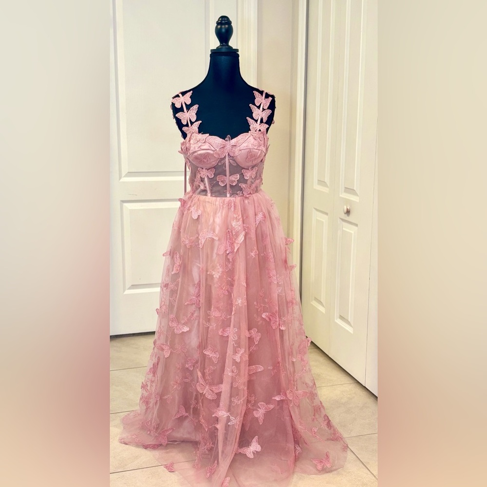 AO YAN- Charming Pink Butterfly Dress